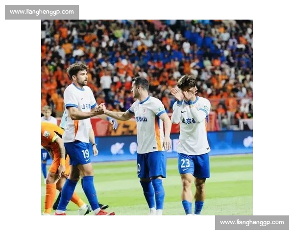 惊天逆转！世界杯门将成球队救星，这扑救值多少钱